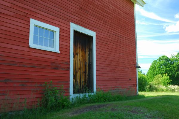 Wood Barn Siding Installation in Menomonee Falls